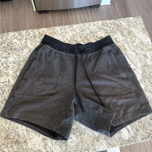 Men's LULULEMON Gray textured Shorts